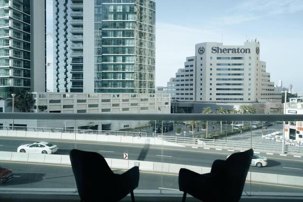 Serenity View: Modern 1BR in Dubai Marina Exterior photo